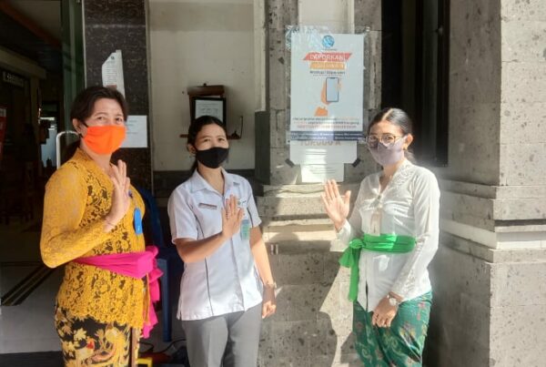 Desiminasi Informasi Melalui Branding Akrilik Desiminasi Informasi Melalui Branding Akrilik