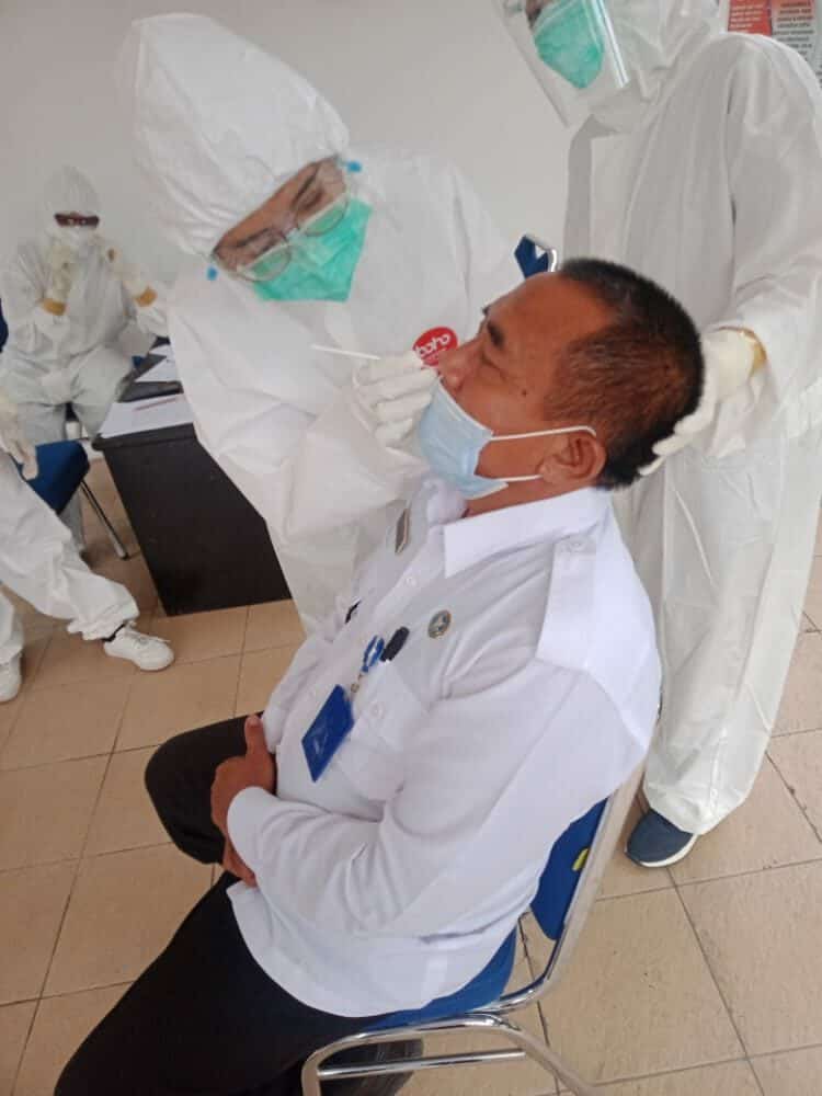 PEMERIKSAAN COVID-19 PEGAWAI BNN KABUPATEN KLUNGKUNG