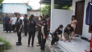 Pemberdayaan Masyarakat Anti Narkoba Melalui Tes Urine di Kelurahan Semarapura Klod kangin dan Desa Kamasan